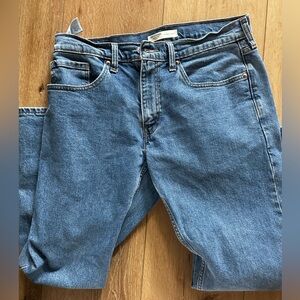 Levi's Relaxed straight jeans